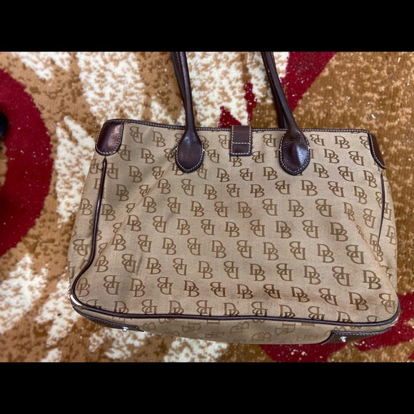 Dooney & Bourke tote - Picture 1 of 7